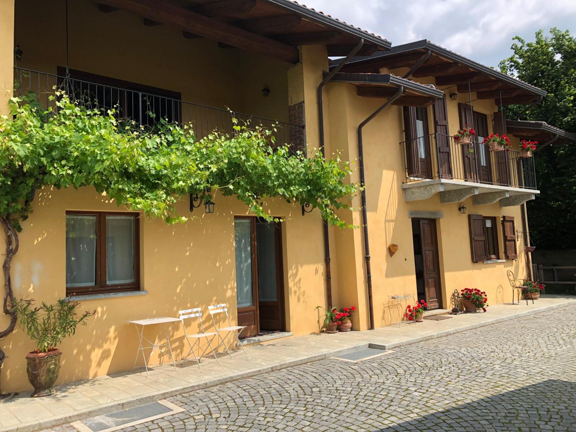 La Bonauda Hotel Valperga Exterior foto